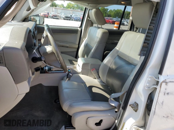 2006 Jeep Commander Limited with VIN 1J8HG58286C327182, listed as a Copart auction lot 68340774 with 167,769 mi miles and Salvage Title. Bid and sale history available at carsss.com. Image 7.