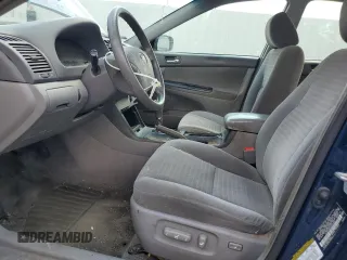 2005 Toyota Camry LE with VIN 4T1BE30K45U094005, listed as a Copart auction lot 63688525 with 207,847 mi miles and Clean title. Bid and sale history available at DreamBid. Image 7.