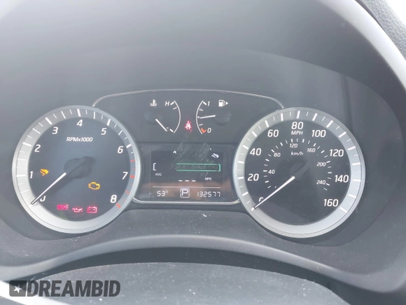 2015 Nissan Sentra S with VIN 3N1AB7AP2FY250621, listed as a IAAI auction lot 41864359 with 132,577 mi miles. Bid and sale history available at carsss.com. Image 7.