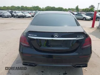 2019 Mercedes-Benz E 63 S AMG with VIN WDDZF8KB0KA534959, listed as a IAAI auction lot 42401507 with 61,356 mi miles and . Bid and sale history available at DreamBid. Image 16.