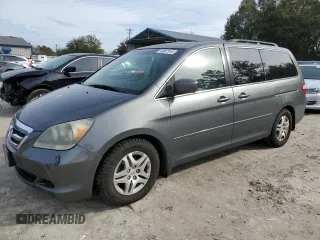 2007 Honda Odyssey EX-L with VIN 5FNRL38727B438418, listed as a Copart auction lot 43047915 with 234,128 mi miles and Non Repairable. Bid and sale history available at carsss.com. Image 1.