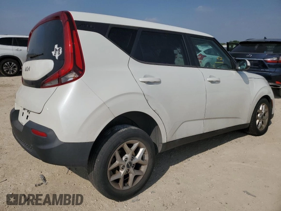 2022 Kia Soul LX with VIN KNDJ23AU6N7157547, listed as a Copart auction lot 51281625 with 55,318 mi miles and Salvage Title. Bid and sale history available at DreamBid. Image 3.
