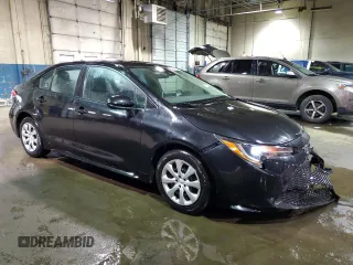 2021 Toyota Corolla LE with VIN 5YFEPMAEXMP172812, listed as a Copart auction lot 52757255 with 69,482 mi miles and Clean Title. Bid and sale history available at carsss.com. Image 4.