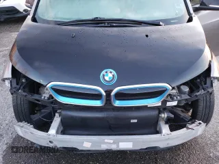 2015 BMW i3 with VIN WBY1Z4C55FV279545, listed as a Copart auction lot 70060362 with 0 mi miles. Bid and sale history available at carsss.com. Image 11.