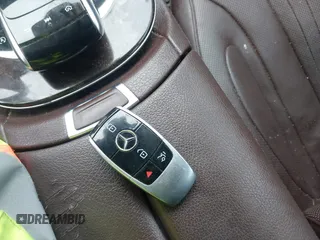 2019 Mercedes-Benz CLS with VIN WDD2J5JB8KA043975, listed as a IAAI auction lot 41067942 with 97,770 mi miles. Bid and sale history available at carsss.com. Image 11.
