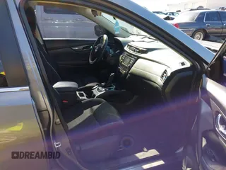 2017 Nissan Rogue S with VIN KNMAT2MT1HP611184, listed as a IAAI auction lot 41632876 with 142,488 mi miles. Bid and sale history available at carsss.com. Image 5.