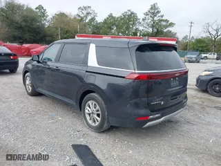 2024 Kia Carnival LX with VIN KNDNB4H38R6325771, listed as a IAAI auction lot 41644683 with 26,325 mi miles. Bid and sale history available at carsss.com. Image 3.