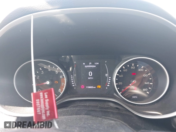 2018 Jeep Compass Sport with VIN 3C4NJCAB1JT301868, listed as a IAAI auction lot 41762166 with 119,933 mi miles. Bid and sale history available at carsss.com. Image 7.