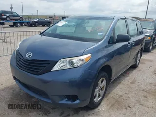 2013 Toyota Sienna L with VIN 5TDZK3DC9DS351449, listed as a IAAI auction lot 42397699 with Not provided miles and . Bid and sale history available at DreamBid. Image 18.