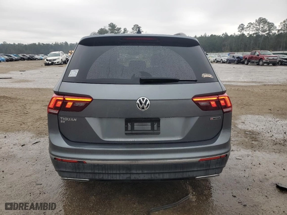 2020 Volkswagen Tiguan SE with VIN 3VV2B7AXXLM176788, listed as a Copart auction lot 89093655 with 92,957 mi miles and Clean Title. Bid and sale history available at carsss.com. Image 6.