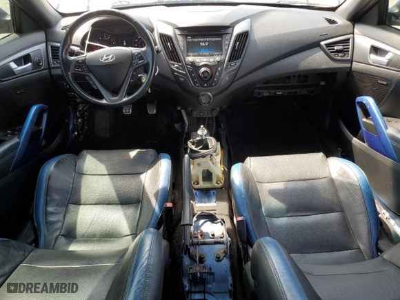 2016 Hyundai Veloster Turbo with VIN KMHTC6AE1GU251058, listed as a Copart auction lot 54238655 with 105,572 mi miles and Clean Title. Bid and sale history available at carsss.com. Image 8.