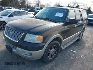 2005 Ford Expedition Eddie Bauer with VIN 1FMFU18555LA39558, listed as a IAAI auction lot 41608822 with 222,057 mi miles. Bid and sale history available at carsss.com. Image 2.