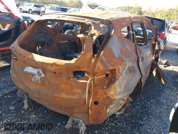 2017 Hyundai Santa Fe 2.4L z VIN 5NMZTDLB3HH001058, wystawiony jako IAAI lot #37930094 z przebiegiem Nie podano mil oraz . Historia ofert i sprzedaży dostępna na DreamBid. Obrazek 4.