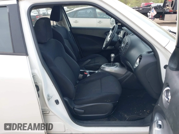 2014 Nissan Juke S with VIN JN8AF5MV6ET482103, listed as a IAAI auction lot 42126935 with 125,506 mi miles. Bid and sale history available at carsss.com. Image 5.