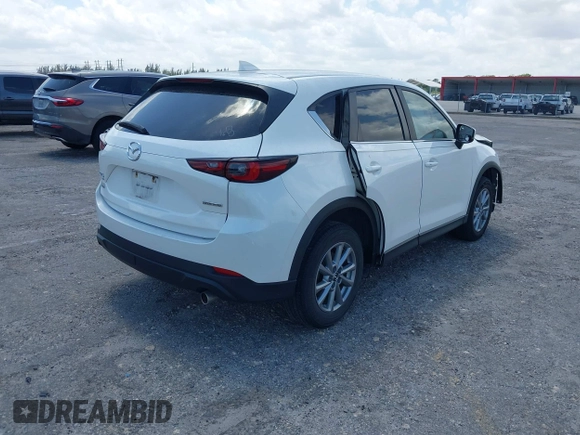 2022 Mazda CX-5 2.5 S Preferred Package with VIN JM3KFBCM1N1575573, listed as a IAAI auction lot 41976604 with 45,113 mi miles. Bid and sale history available at carsss.com. Image 4.