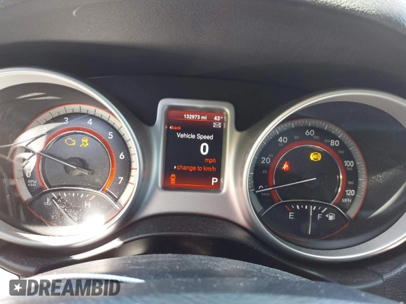 2014 Dodge Journey SXT with VIN 3C4PDCBG6ET192288, listed as a IAAI auction lot 41787594 with 132,973 mi miles. Bid and sale history available at carsss.com. Image 7.
