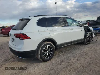 2021 Volkswagen Tiguan SE with VIN 3VV3B7AX9MM153671, listed as a Copart auction lot 83048724 with 45,086 mi miles and Salvage Title. Bid and sale history available at DreamBid. Image 3.
