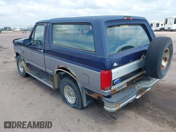 1994 Ford Bronco Custom with VIN 1FMEU15H3RLB55342, listed as a IAAI auction lot 42784797 with Not provided miles and . Bid and sale history available at DreamBid. Image 3.