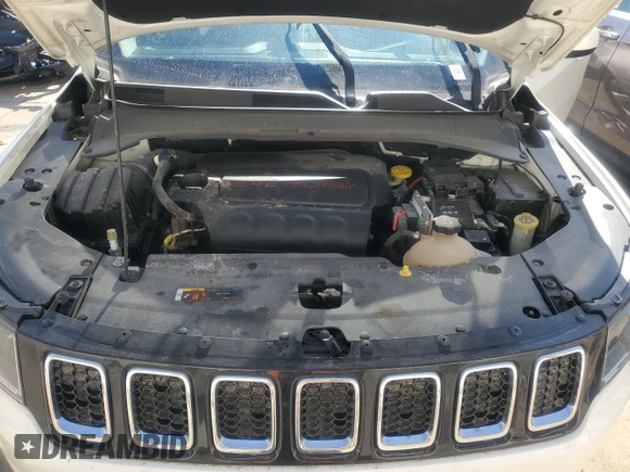 2018 Jeep Compass Latitude with VIN 3C4NJCBB5JT226168, listed as a Copart auction lot 47044735 with Not provided miles and Salvage title. Bid and sale history available at DreamBid. Image 12.