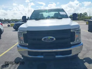 2019 Ford F-250 XL с VIN 1FT7X2A67KEC53878, выставлен на аукционе IAAI как лот 42707576 с пробегом 155 920 миль миль и . История ставок и продаж доступна на DreamBid. Изображение 12.