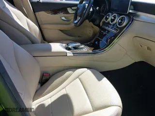 2016 Mercedes-Benz GLC with VIN WDC0G4JB6GF008107, listed as a IAAI auction lot 41666678 with 61,047 mi miles. Bid and sale history available at carsss.com. Image 5.