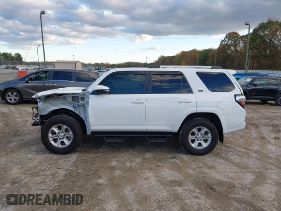 2022 Toyota 4Runner SR5 Premium with VIN JTENU5JR9N6042526, listed as a IAAI auction lot 40919872 with 37,404 mi miles and . Bid and sale history available at DreamBid. Image 15.