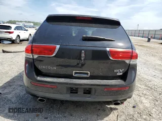 2012 Lincoln MKX z VIN 2LMDJ8JKXCBL19759, wystawiony jako Copart lot #58510945 z przebiegiem 168 027 mil mil oraz Szkoda całkowita • Salvage title. Historia ofert i sprzedaży dostępna na DreamBid. Obrazek 6.