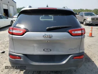 2015 Jeep Cherokee Sport z VIN 1C4PJLAB4FW707010, wystawiony jako Copart lot #57338145 z przebiegiem 112 720 mil mil oraz Czysty tytuł • Clean title. Historia ofert i sprzedaży dostępna na DreamBid. Obrazek 6.