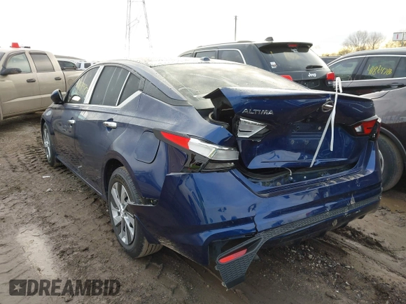 2019 Nissan Altima S with VIN 1N4BL4BV0KC159821, listed as a IAAI auction lot 41989875 with 129,026 mi miles and . Bid and sale history available at carsss.com. Image 6.