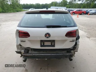 2017 Volkswagen Golf S z VIN 3VWH17AU5HM522302, wystawiony jako Copart lot #60602365 z przebiegiem 93 985 mil mil oraz Nie do naprawy • Non repairable. Historia ofert i sprzedaży dostępna na DreamBid. Obrazek 6.