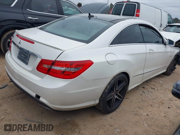 2012 Mercedes-Benz E 550 with VIN WDDKJ7DB1CF154184, listed as a IAAI auction lot 41528446 with 153,016 mi miles and . Bid and sale history available at DreamBid. Image 4.