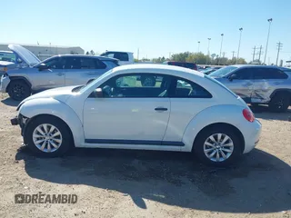 2015 Volkswagen Beetle Fleet Edition with VIN 3VWF17AT3FM651960, listed as a IAAI auction lot 41815688 with 113,907 mi miles and . Bid and sale history available at DreamBid. Image 15.