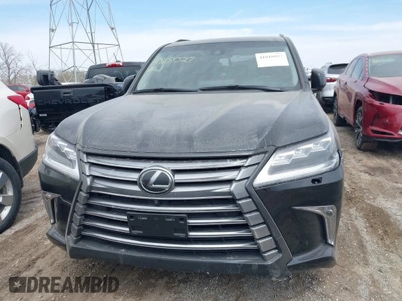 2020 Lexus LX with VIN JTJDY7AX8L4319302, listed as a IAAI auction lot 41818027 with 36,041 mi miles. Bid and sale history available at carsss.com. Image 12.