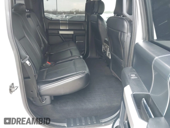 2018 Ford F-150 XL z VIN 1FTEW1E57JFD89572, wystawiony jako IAAI lot #41581500 z przebiegiem 68 484 mil mil oraz . Historia ofert i sprzedaży dostępna na DreamBid. Obrazek 8.