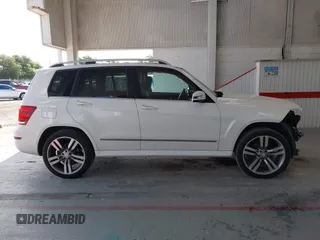 2014 Mercedes-Benz GLK 350 z VIN WDCGG5HB3EG269969, wystawiony jako IAAI lot #42468449 z przebiegiem 142 478 mil mil oraz . Historia ofert i sprzedaży dostępna na DreamBid. Obrazek 14.