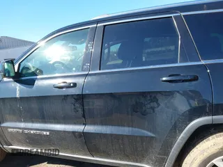2017 Jeep Grand Cherokee Altitude z VIN 1C4RJFAG5HC802153, wystawiony jako IAAI lot #41651165 z przebiegiem 93 337 mil mil oraz . Historia ofert i sprzedaży dostępna na DreamBid. Obrazek 14.