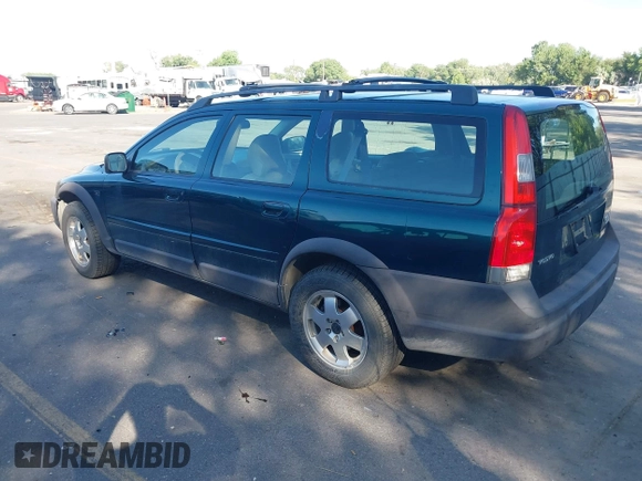 2002 Volvo V70 с VIN YV1SZ58D921075855, выставлен на аукционе IAAI как лот 42467860 с пробегом 135 362 миль миль и . История ставок и продаж доступна на DreamBid. Изображение 3.