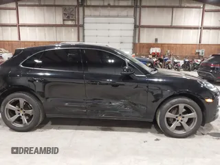 2022 Porsche Macan with VIN WP1AA2A54NLB11338, listed as a IAAI auction lot 42476948 with 34,906 mi miles and . Bid and sale history available at DreamBid. Image 6.