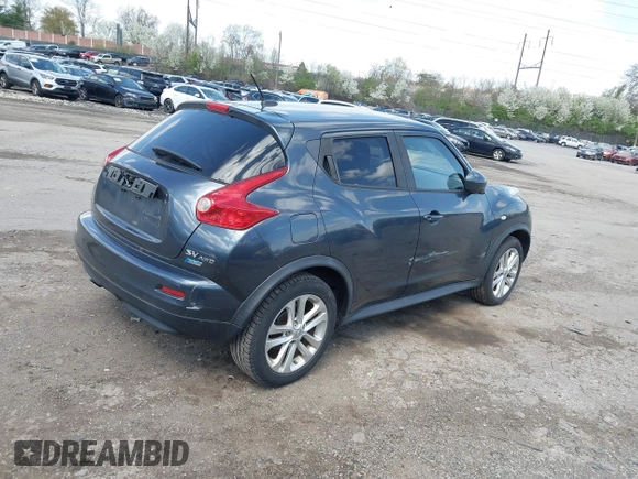 2013 Nissan Juke SV with VIN JN8AF5MV6DT229362, listed as a IAAI auction lot 41941230 with 84,897 mi miles. Bid and sale history available at carsss.com. Image 4.