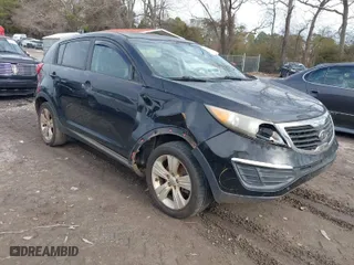 2012 Kia Sportage LX with VIN KNDPB3A23C7203826, listed as a IAAI auction lot 41464022 with 260,980 mi miles. Bid and sale history available at carsss.com. Image 1.