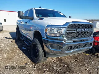 2022 Ram 2500 Tradesman with VIN 3C6UR5CJ5NG356107, listed as a IAAI auction lot 41386614 with 1 mi miles. Bid and sale history available at carsss.com. Image 1.
