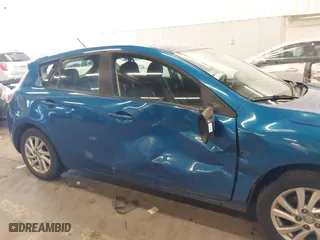 2012 Mazda Mazda3 i Touring with VIN JM1BL1L83C1587400, listed as a IAAI auction lot 41616191 with 138,815 mi miles. Bid and sale history available at carsss.com. Image 6.