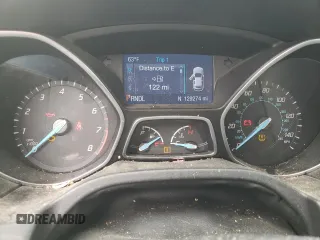 2014 Ford Focus SE with VIN 1FADP3F22EL439543, listed as a Copart auction lot 47084845 with 129,274 mi miles and Clean Title. Bid and sale history available at carsss.com. Image 9.