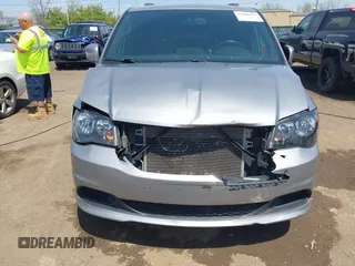2017 Dodge Grand Caravan SE with VIN 2C4RDGBG8HR819905, listed as a IAAI auction lot 42086955 with 125,470 mi miles and . Bid and sale history available at DreamBid. Image 6.