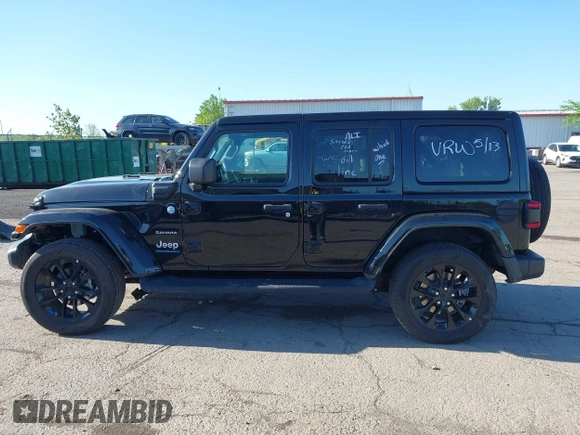 2023 Jeep Wrangler Sahara z VIN 1C4JJXP60PW627051, wystawiony jako IAAI lot #42290712 z przebiegiem 28 269 mil mil oraz . Historia ofert i sprzedaży dostępna na DreamBid. Obrazek 15.