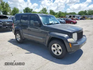 2011 Jeep Liberty Sport z VIN 1J4PN2GK0BW553342, wystawiony jako Copart lot #64332335 z przebiegiem 162 385 mil mil oraz Czysty tytuł • Clean title. Historia ofert i sprzedaży dostępna na DreamBid. Obrazek 4.