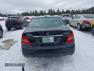 2013 Mercedes-Benz C 300 Sport with VIN WDDGF8AB2DG124530, listed as a IAAI auction lot 41553508 with 110,654 mi miles and . Bid and sale history available at DreamBid. Image 16.