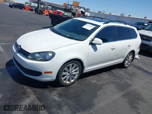 2010 Volkswagen Jetta TDI with VIN 3VWTL7AJ4AM669372, listed as a IAAI auction lot 42379252 with 214,274 mi miles and . Bid and sale history available at DreamBid. Image 12.