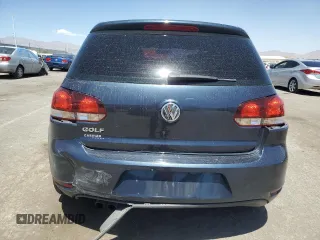 2014 Volkswagen Golf с VIN WVWDB7AJ7EW001565, выставлен на аукционе Copart как лот 67418224 с пробегом 70 169 миль миль и Списание • Salvage title. История ставок и продаж доступна на DreamBid. Изображение 6.