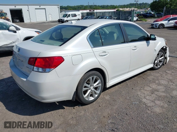 2014 Subaru Legacy Premium с VIN 4S3BMBD68E3033499, выставлен на аукционе IAAI как лот 42393363 с пробегом 99 498 миль миль и . История ставок и продаж доступна на DreamBid. Изображение 4.
